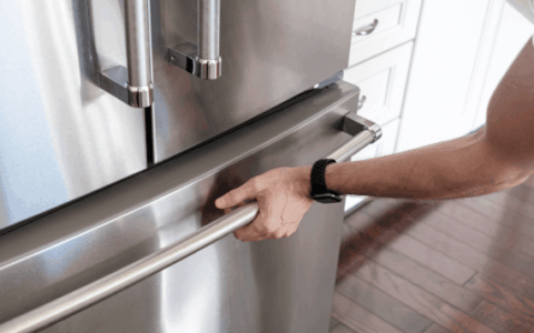 How to Clean GE Black Stainless Steel and Premium Finishes Without Scratching