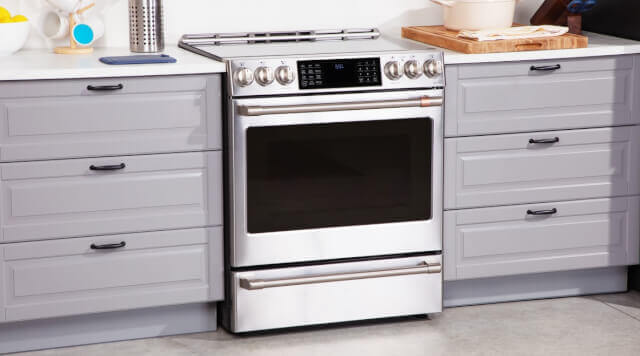 ge-cafe-30-smart-slidein-double-oven-induction-range-review.png